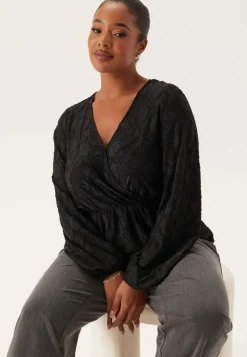 Happy Holly Structure Floral Top