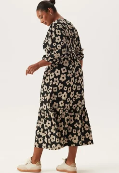 Happy Holly Structure Flounce Midi Dress