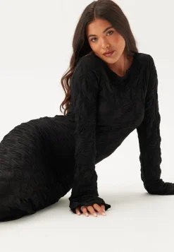 BUBBLEROOM Structure Long Sleeve Midi Dress