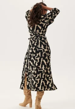 Happy Holly Structured Puff Sleeve Midi Dress