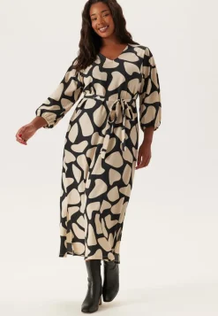 Happy Holly Structured Puff Sleeve Midi Dress