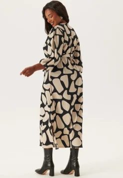 Happy Holly Structured Puff Sleeve Midi Dress