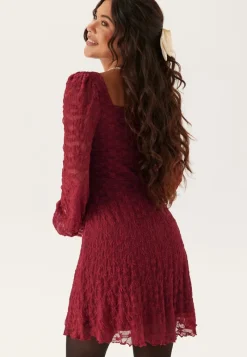 BUBBLEROOM Sweetheart Short Lace Dress