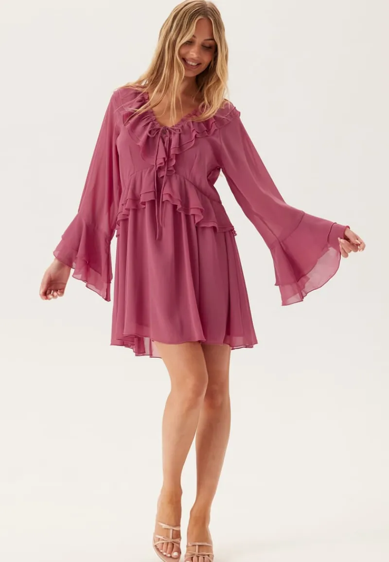 Bubbleroom Occasion Trumpet Sleeve Frill Short Dress