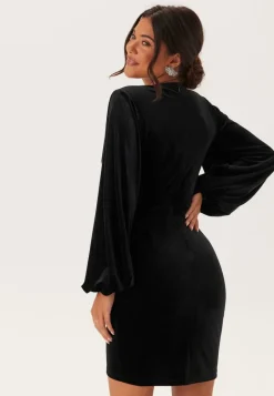 Bubbleroom Occasion Velvet Wrap Dress