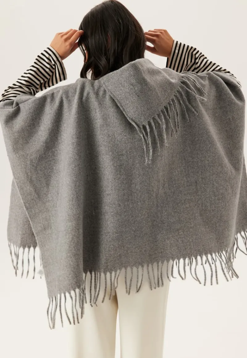 VILA Vifjolira High Neck Poncho
