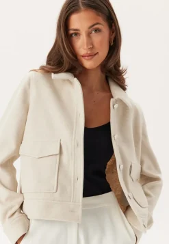 VILA Vijumpy L/S Short Jacket