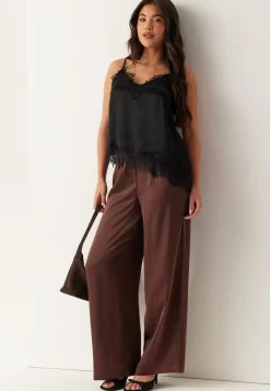 BUBBLEROOM Viscose Satin Lace Singlet