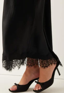 BUBBLEROOM Viscose Satin Lace Skirt