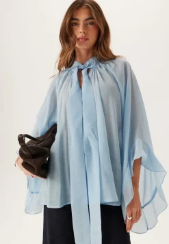 BUBBLEROOM Wide Sleeve Bow Blouse